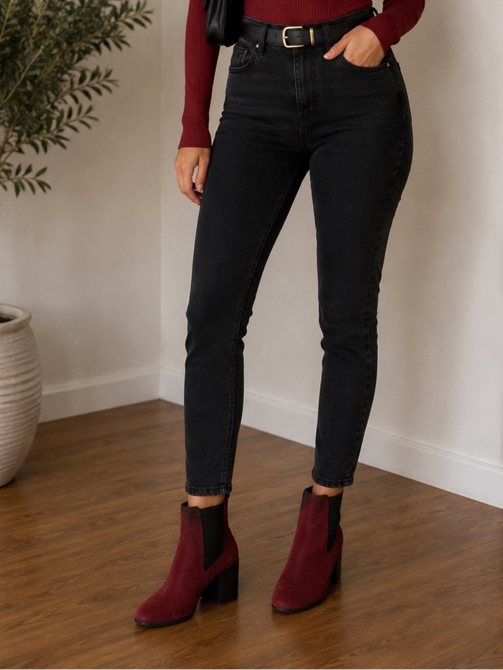 Suede Burgundy Red Chunky Heel Ankle Boots size 7